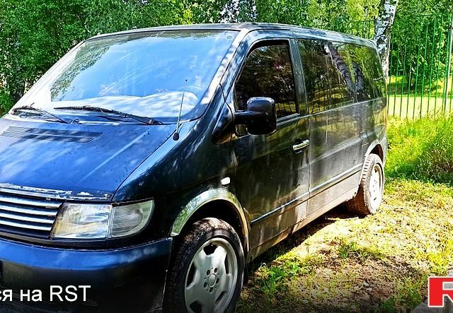 Чорний Мерседес Віто, об'ємом двигуна 2.3 л та пробігом 0 тис. км за 2600 $, фото 1 на Automoto.ua
