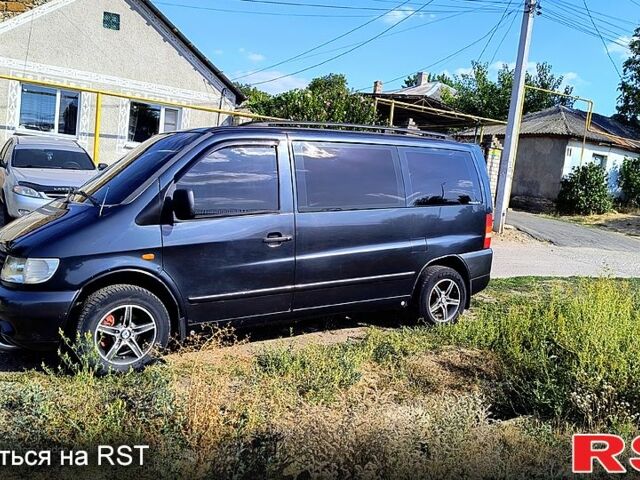 Чорний Мерседес Віто, об'ємом двигуна 2.3 л та пробігом 268 тис. км за 4500 $, фото 1 на Automoto.ua