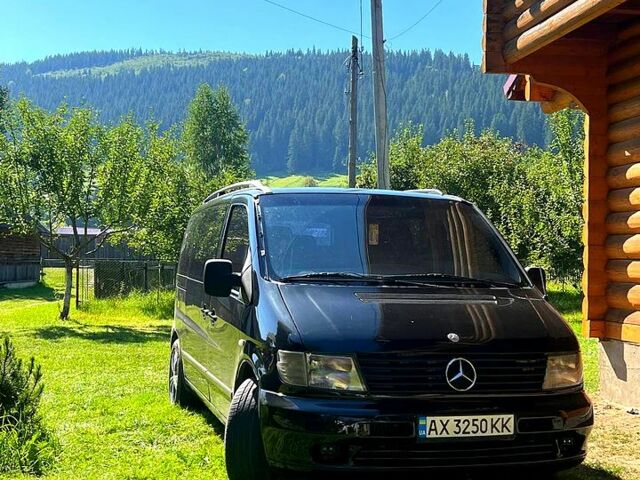 Черный Мерседес Вито, объемом двигателя 2.1 л и пробегом 533 тыс. км за 5800 $, фото 1 на Automoto.ua