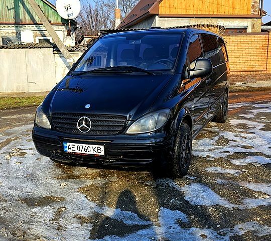 Черный Мерседес Вито, объемом двигателя 2.1 л и пробегом 0 тыс. км за 6500 $, фото 1 на Automoto.ua
