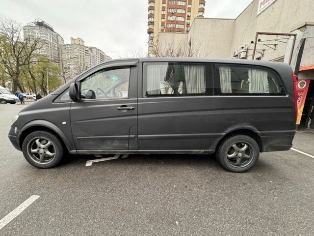 Коричневий Мерседес Віто, об'ємом двигуна 2.1 л та пробігом 230 тис. км за 5600 $, фото 1 на Automoto.ua