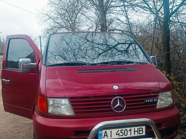 Червоний Мерседес Віто, об'ємом двигуна 2.3 л та пробігом 311 тис. км за 3660 $, фото 1 на Automoto.ua