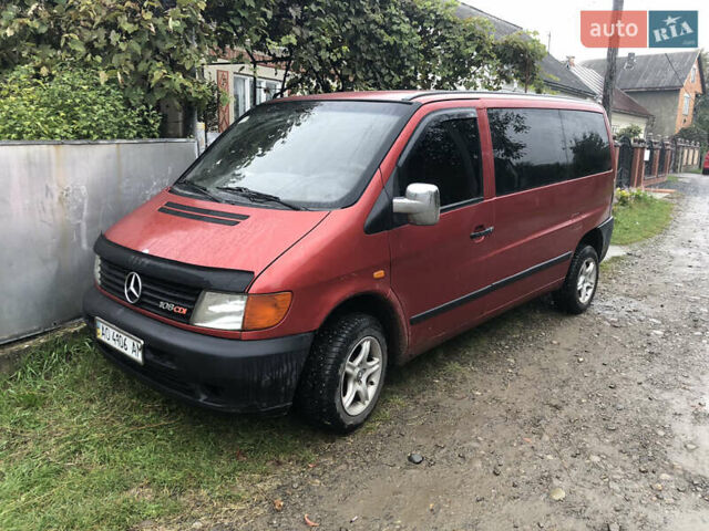 Червоний Мерседес Віто, об'ємом двигуна 2.15 л та пробігом 1 тис. км за 2900 $, фото 1 на Automoto.ua
