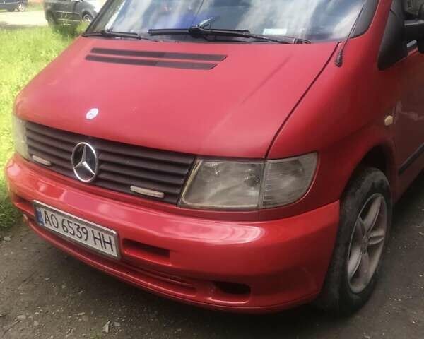 Червоний Мерседес Віто, об'ємом двигуна 2.15 л та пробігом 400 тис. км за 4700 $, фото 1 на Automoto.ua