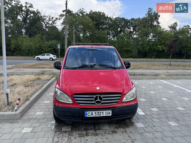 Червоний Мерседес Віто, об'ємом двигуна 2.15 л та пробігом 159 тис. км за 3750 $, фото 1 на Automoto.ua