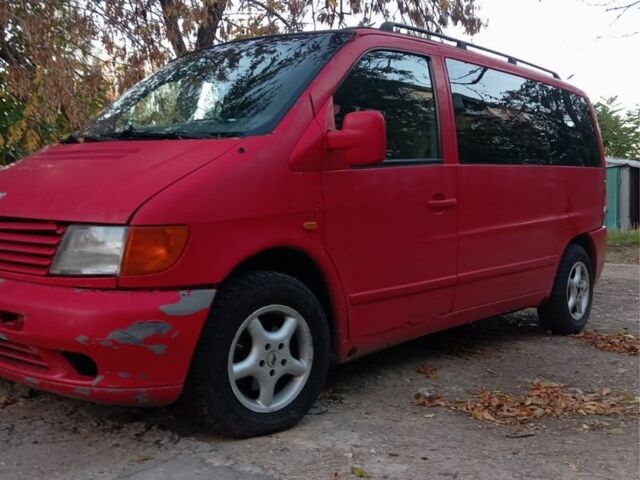 Червоний Мерседес Віто, об'ємом двигуна 0 л та пробігом 270 тис. км за 2500 $, фото 1 на Automoto.ua