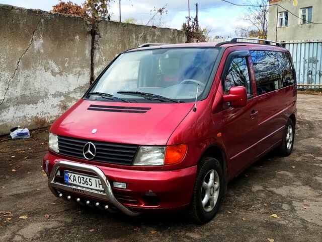 Мерседес Вито 2000 в Харькове на Automoto.ua Красный Мерседес Вито, объемом двигателя 2.1 л и пробегом 365 тыс. км за 3550 $, фото 1 на Automoto.ua