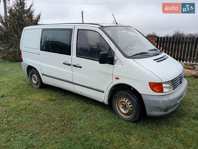 Мерседес Вито, объемом двигателя 2.15 л и пробегом 250 тыс. км за 3700 $, фото 1 на Automoto.ua