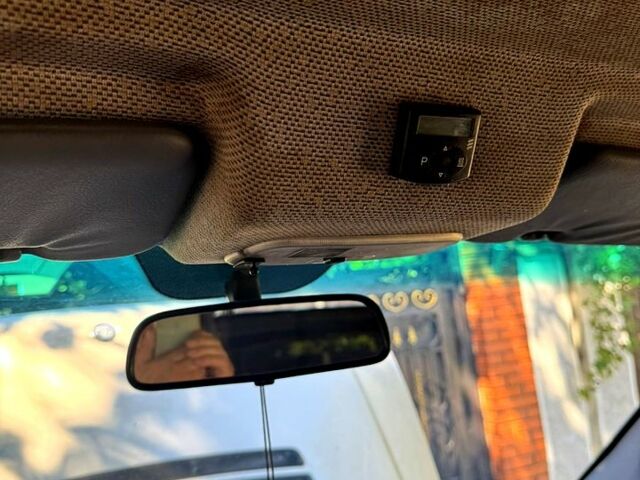 Мерседес Вито 2002 в Одессе на Automoto.ua Мерседес Вито, объемом двигателя 2.1 л и пробегом 297 тыс. км за 4500 $, фото 1 на Automoto.ua