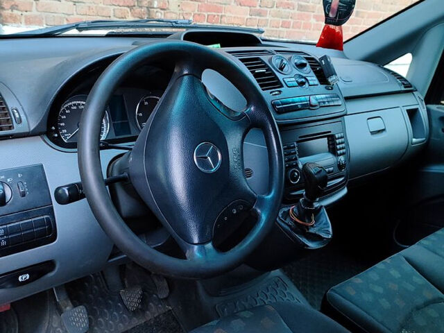 Мерседес Вито, объемом двигателя 2.1 л и пробегом 211 тыс. км за 7600 $, фото 1 на Automoto.ua