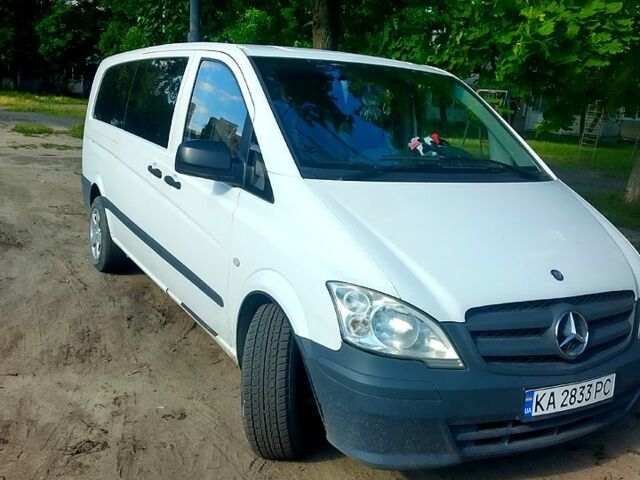 Мерседес Вито, объемом двигателя 2.2 л и пробегом 329 тыс. км за 12000 $, фото 1 на Automoto.ua