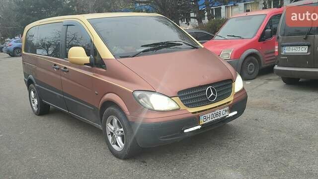 Жовтий Мерседес Віто, об'ємом двигуна 2.1 л та пробігом 499 тис. км за 8100 $, фото 1 на Automoto.ua