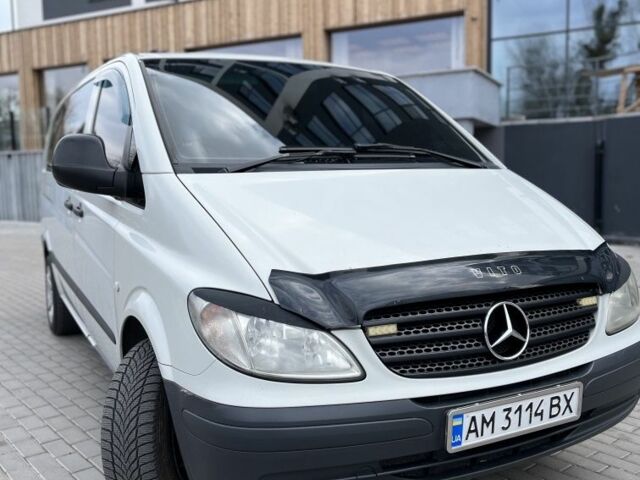 Сірий Мерседес Віто, об'ємом двигуна 2.1 л та пробігом 380 тис. км за 9750 $, фото 1 на Automoto.ua