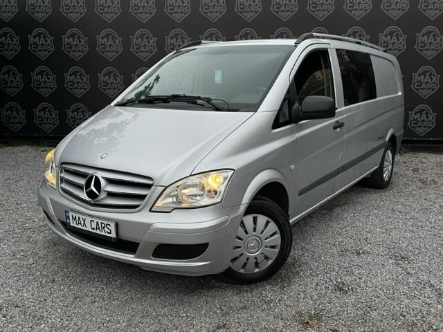 Серый Мерседес Вито, объемом двигателя 2.2 л и пробегом 260 тыс. км за 10000 $, фото 1 на Automoto.ua