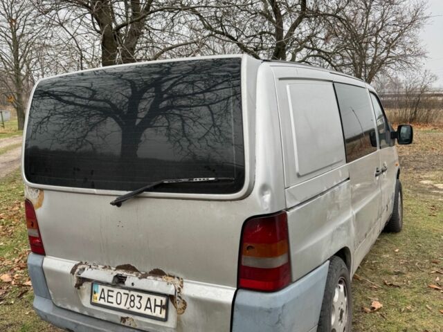 Серый Мерседес Вито, объемом двигателя 0 л и пробегом 245 тыс. км за 2000 $, фото 1 на Automoto.ua