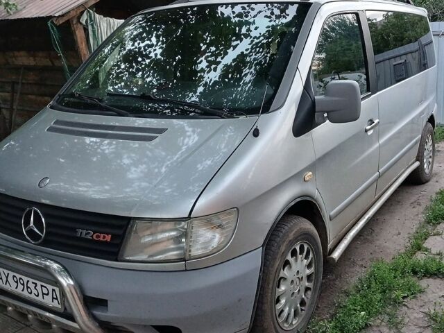 Сірий Мерседес Віто, об'ємом двигуна 2.15 л та пробігом 440 тис. км за 5300 $, фото 1 на Automoto.ua