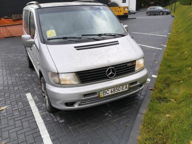 Серый Мерседес Вито, объемом двигателя 2.2 л и пробегом 240 тыс. км за 5400 $, фото 1 на Automoto.ua