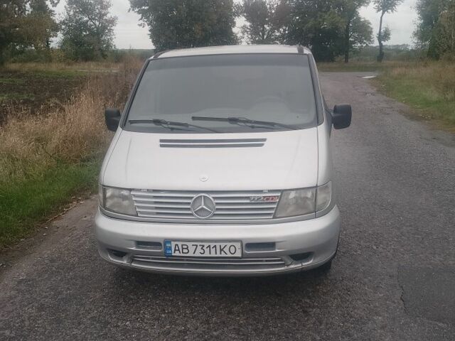 Серый Мерседес Вито, объемом двигателя 2.1 л и пробегом 250 тыс. км за 3800 $, фото 1 на Automoto.ua