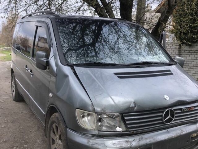 Серый Мерседес Вито, объемом двигателя 0 л и пробегом 400 тыс. км за 2000 $, фото 1 на Automoto.ua