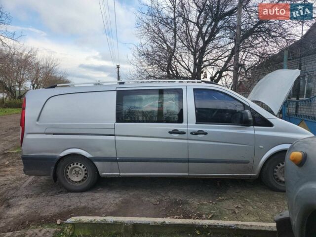 Сірий Мерседес Віто, об'ємом двигуна 2.15 л та пробігом 353 тис. км за 5700 $, фото 1 на Automoto.ua