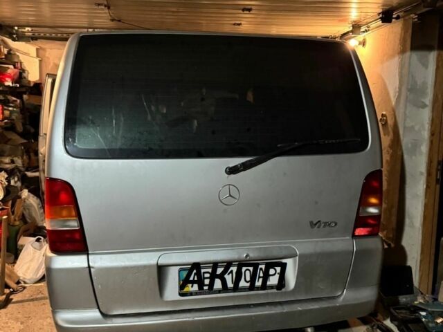 Серый Мерседес Вито, объемом двигателя 0 л и пробегом 299 тыс. км за 5700 $, фото 1 на Automoto.ua