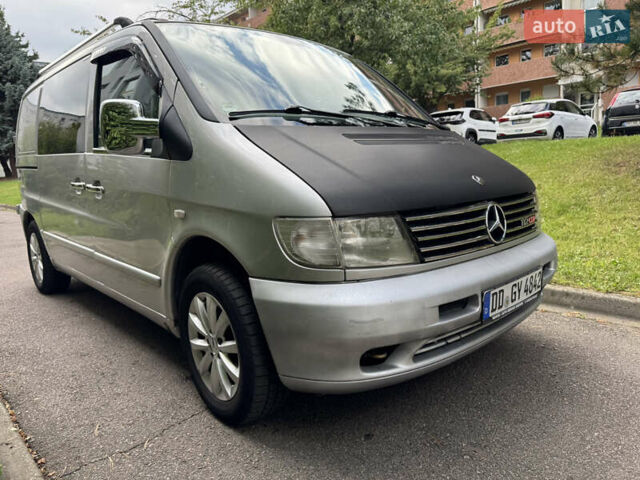 Серый Мерседес Вито, объемом двигателя 2.2 л и пробегом 346 тыс. км за 4100 $, фото 1 на Automoto.ua
