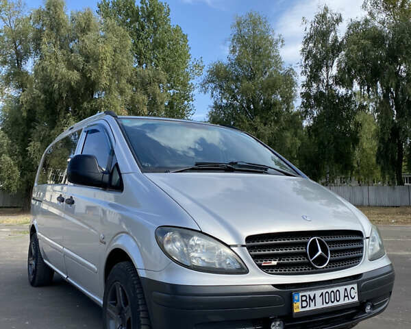 Серый Мерседес Вито, объемом двигателя 2.2 л и пробегом 448 тыс. км за 8000 $, фото 1 на Automoto.ua