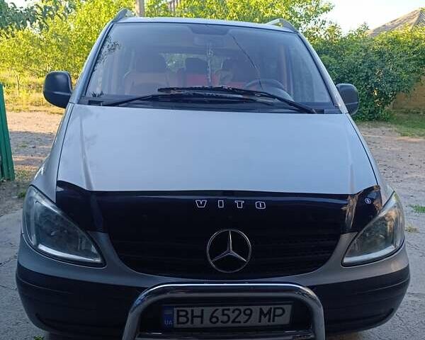 Серый Мерседес Вито, объемом двигателя 2.15 л и пробегом 371 тыс. км за 7200 $, фото 1 на Automoto.ua