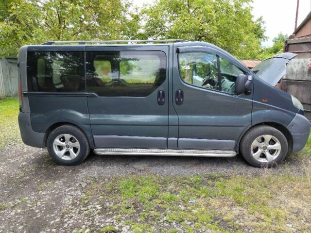 Сірий Мерседес Віто, об'ємом двигуна 2.5 л та пробігом 2 тис. км за 5900 $, фото 1 на Automoto.ua