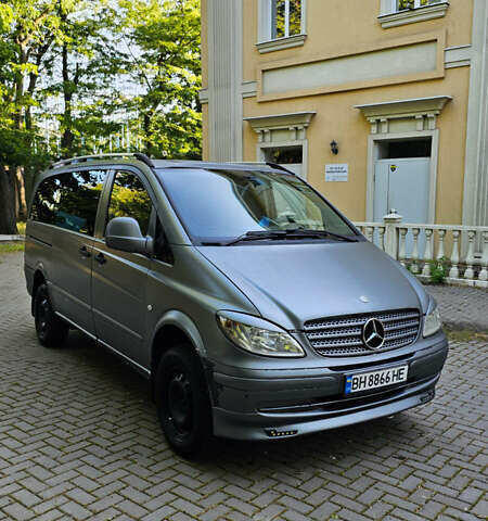 Сірий Мерседес Віто, об'ємом двигуна 2.2 л та пробігом 275 тис. км за 7900 $, фото 1 на Automoto.ua