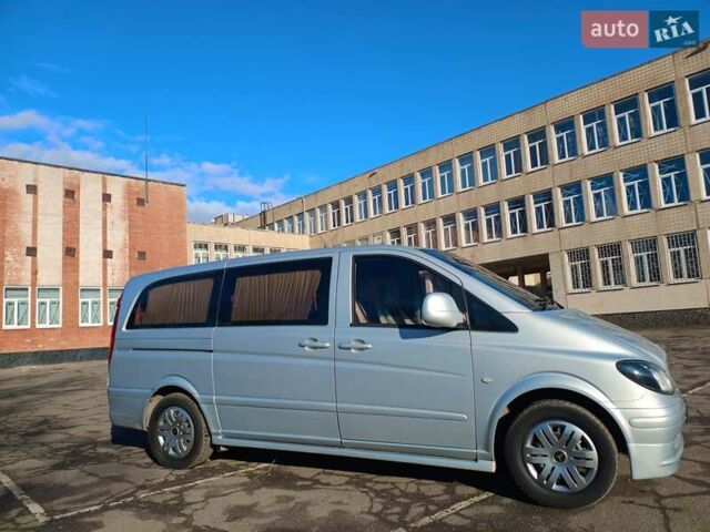 Серый Мерседес Вито, объемом двигателя 2.15 л и пробегом 387 тыс. км за 8500 $, фото 1 на Automoto.ua