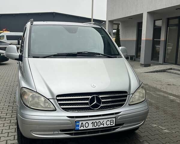Серый Мерседес Вито, объемом двигателя 2.15 л и пробегом 404 тыс. км за 9200 $, фото 1 на Automoto.ua