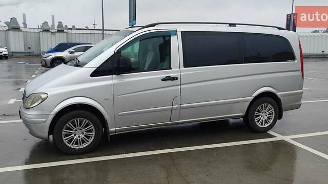 Серый Мерседес Вито, объемом двигателя 2.15 л и пробегом 367 тыс. км за 11500 $, фото 1 на Automoto.ua
