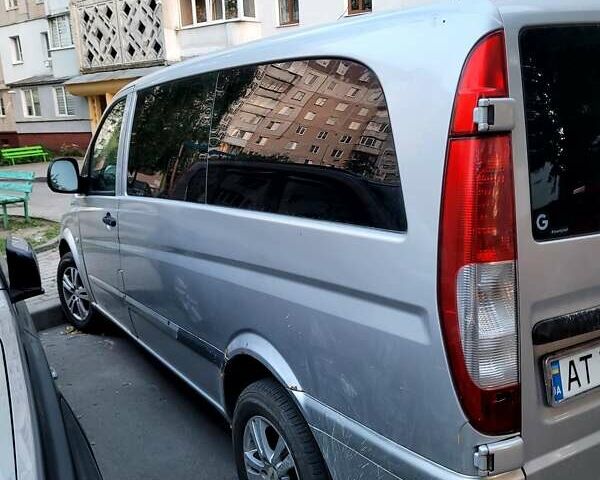 Серый Мерседес Вито, объемом двигателя 2.2 л и пробегом 360 тыс. км за 8000 $, фото 1 на Automoto.ua
