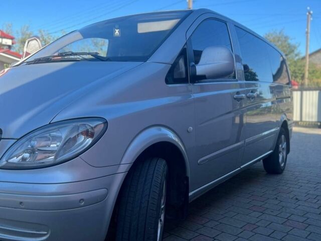 Серый Мерседес Вито, объемом двигателя 2.1 л и пробегом 305 тыс. км за 8000 $, фото 1 на Automoto.ua