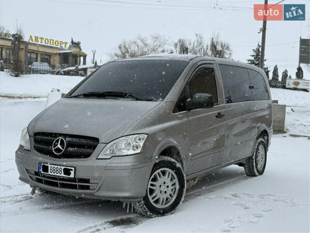 Серый Мерседес Вито, объемом двигателя 2.2 л и пробегом 370 тыс. км за 11900 $, фото 1 на Automoto.ua