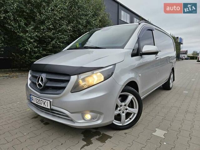 Серый Мерседес Вито, объемом двигателя 2.14 л и пробегом 352 тыс. км за 15999 $, фото 1 на Automoto.ua