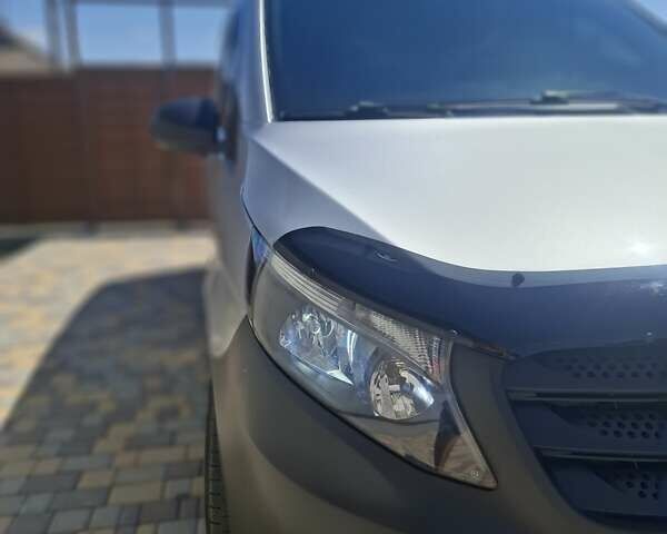 Серый Мерседес Вито, объемом двигателя 1.6 л и пробегом 105 тыс. км за 21000 $, фото 1 на Automoto.ua