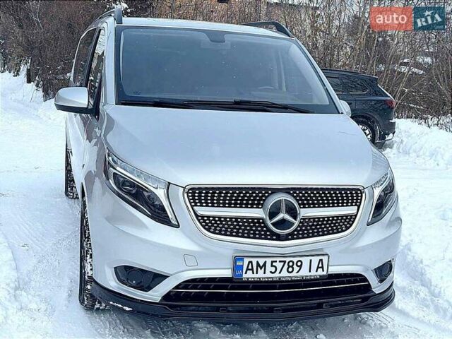 Серый Мерседес Вито, объемом двигателя 2.14 л и пробегом 275 тыс. км за 28999 $, фото 1 на Automoto.ua
