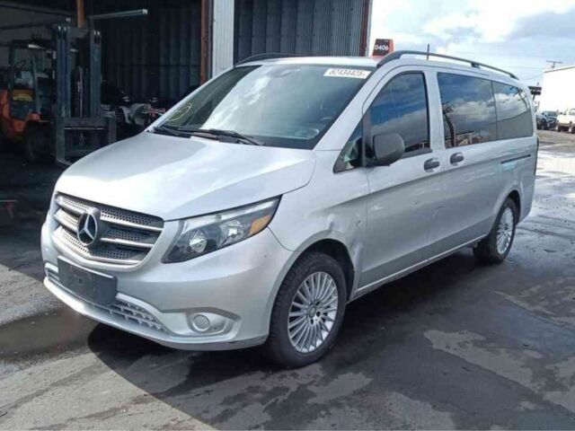 Серый Мерседес Вито, объемом двигателя 2 л и пробегом 143 тыс. км за 22000 $, фото 1 на Automoto.ua