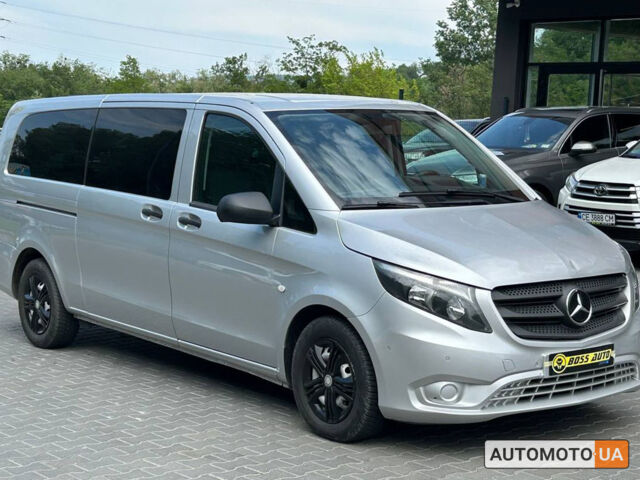 Серый Мерседес Вито, объемом двигателя 2.2 л и пробегом 260 тыс. км за 23800 $, фото 1 на Automoto.ua