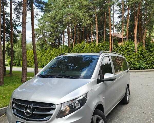 Серый Мерседес Вито, объемом двигателя 2.14 л и пробегом 167 тыс. км за 24000 $, фото 1 на Automoto.ua
