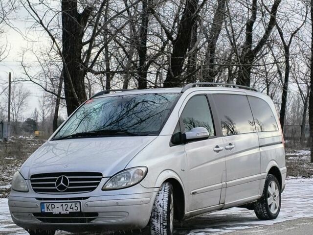 Сірий Мерседес Віто, об'ємом двигуна 3 л та пробігом 300 тис. км за 5500 $, фото 1 на Automoto.ua