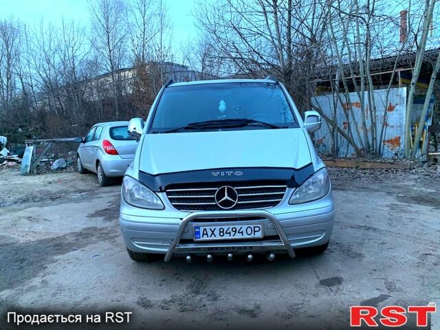 Серый Мерседес Вито, объемом двигателя 2.1 л и пробегом 300 тыс. км за 7500 $, фото 1 на Automoto.ua