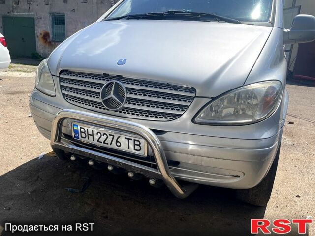 Сірий Мерседес Віто, об'ємом двигуна 2.2 л та пробігом 345 тис. км за 8500 $, фото 1 на Automoto.ua