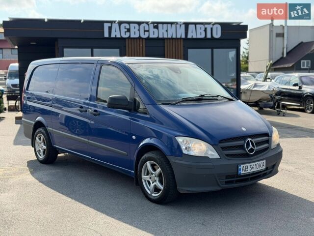 Синий Мерседес Вито, объемом двигателя 2.14 л и пробегом 502 тыс. км за 7999 $, фото 1 на Automoto.ua
