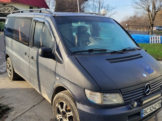 Синий Мерседес Вито, объемом двигателя 2 л и пробегом 300 тыс. км за 3200 $, фото 1 на Automoto.ua