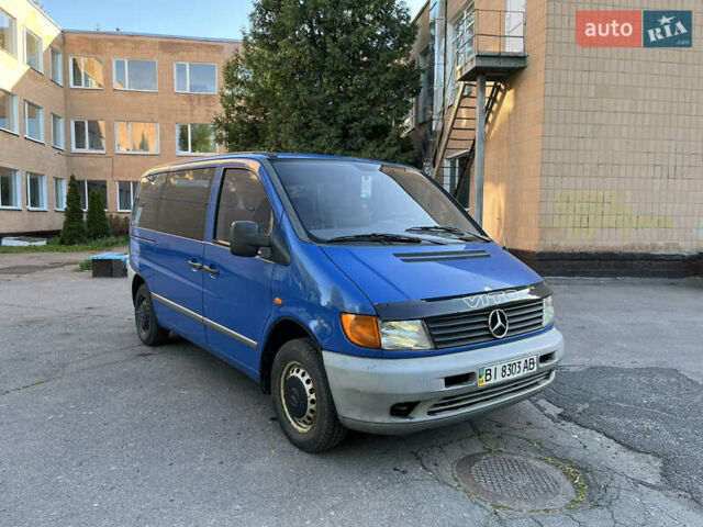 Синий Мерседес Вито, объемом двигателя 2.15 л и пробегом 266 тыс. км за 4500 $, фото 1 на Automoto.ua