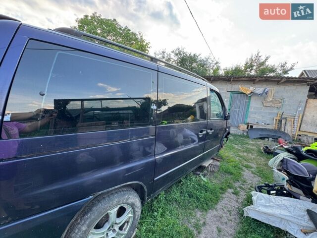 Синій Мерседес Віто, об'ємом двигуна 2.3 л та пробігом 270 тис. км за 3000 $, фото 1 на Automoto.ua