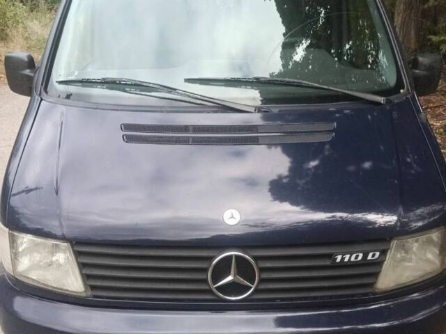 Синій Мерседес Віто, об'ємом двигуна 2.3 л та пробігом 730 тис. км за 4201 $, фото 1 на Automoto.ua